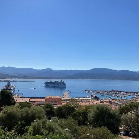 Appartement 2 Centre D Avec Magnifique Vue Ajaccio (Corsica)